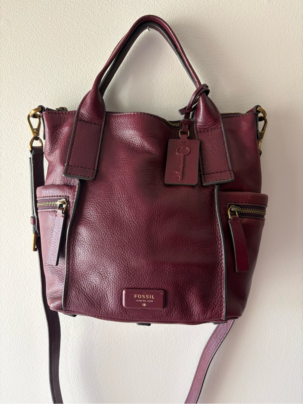 Fossil Emerson Medium Satchel in Wine
